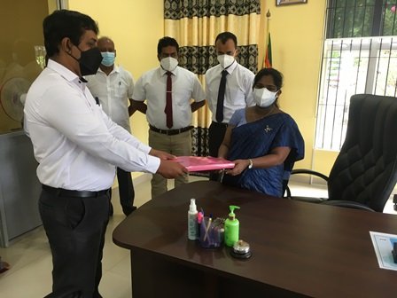 Mrs. Eranga Mahanama assumes duties as the new Divisional Secretary 